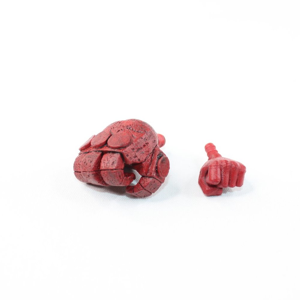 Limited Edition HellBoy Figurine Missing DVD Blood - Picture 5 of 10
